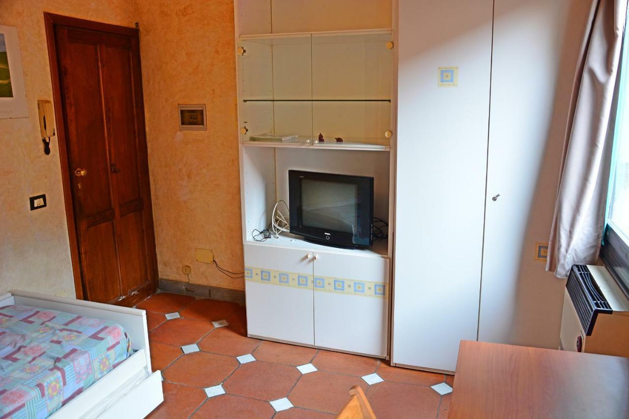 Alessandro'S Small Apartment 佛罗伦萨 外观 照片